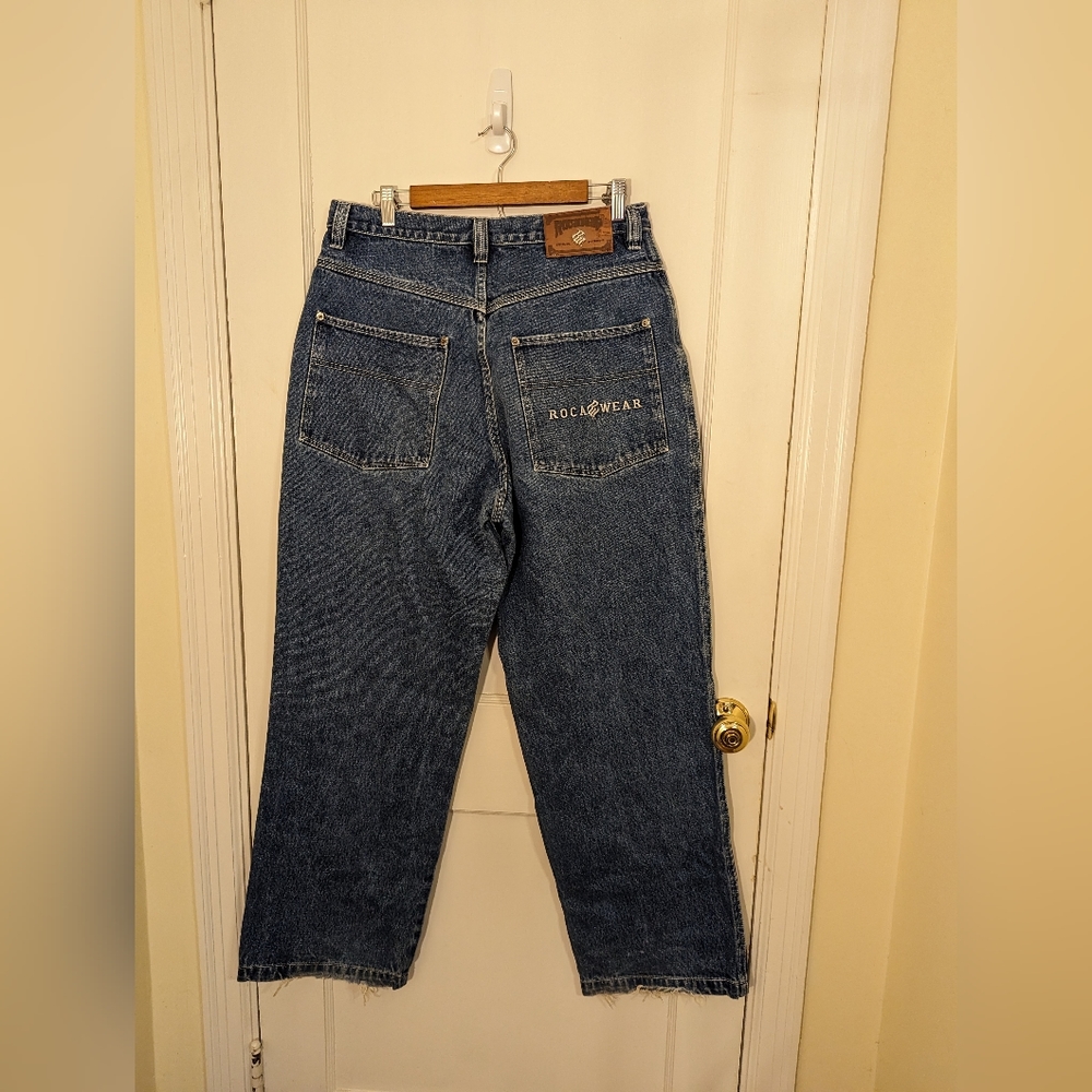 Rocawear jeans embroidered pocket